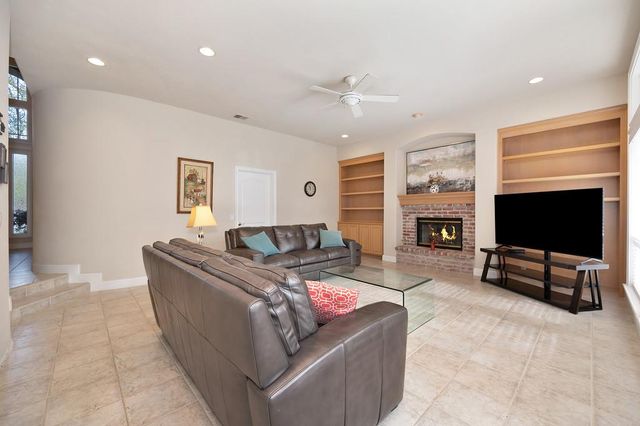 4310 Rolling Oaks Dr, Granite Bay, CA 95746