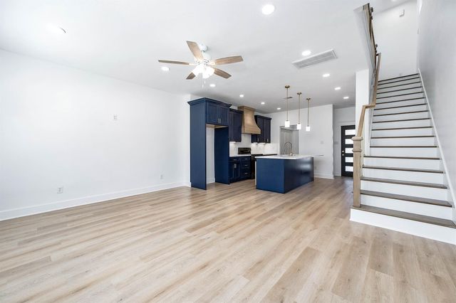 8602 Hoffman Street, Houston, TX 77016