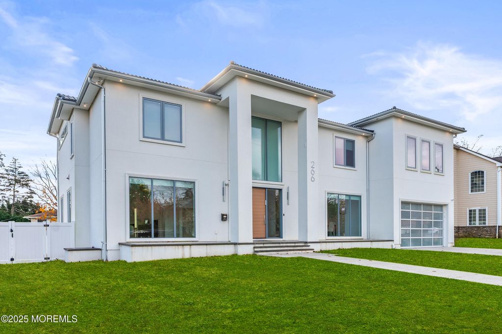 266 Lenox Avenue, Long Branch, NJ 07740