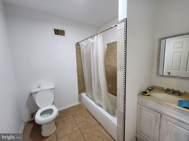 1909 CHRISTIAN ST, Baltimore, MD 21223