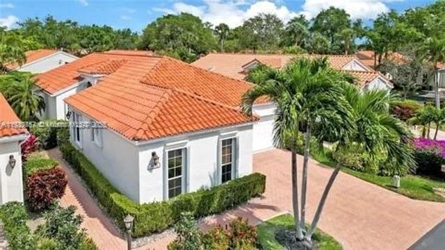 3951 Redondo Ct, Boca Raton, FL 33487