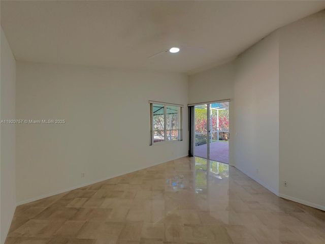 3951 Redondo Ct, Boca Raton, FL 33487