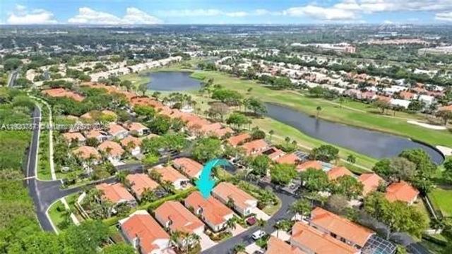 3951 Redondo Ct, Boca Raton, FL 33487
