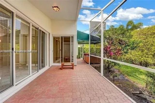 3951 Redondo Ct, Boca Raton, FL 33487