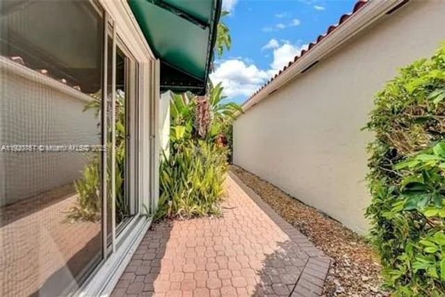 3951 Redondo Ct, Boca Raton, FL 33487
