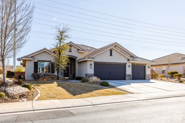 833 W 4100 S, St. George, UT 84790