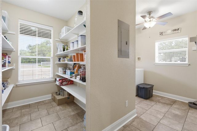 169 Old 71, Cedar Creek, TX 78612