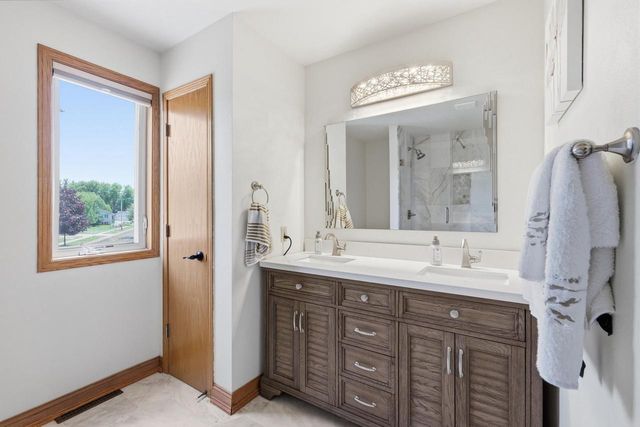 601 Lexington Boulevard, Fort Atkinson, WI 53538