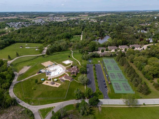 601 Lexington Boulevard, Fort Atkinson, WI 53538