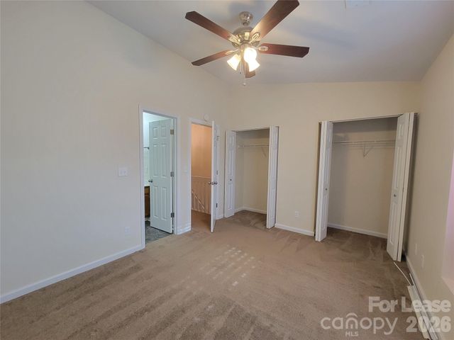 3811 Mosscroft Lane, Charlotte, NC 28215