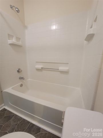 3811 Mosscroft Lane, Charlotte, NC 28215