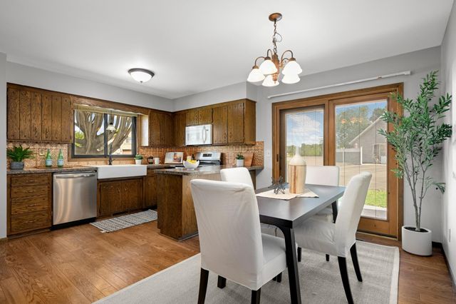 8296 144th Street W, Apple Valley, MN 55124
