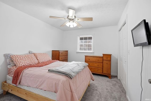 528 W Poplar Avenue, Princeton, IN 47670