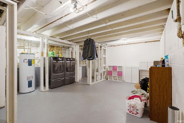 528 W Poplar Avenue, Princeton, IN 47670