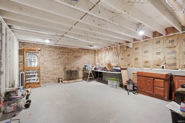 528 W Poplar Avenue, Princeton, IN 47670