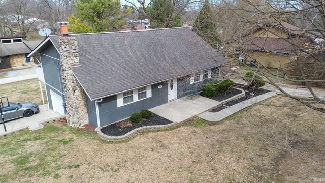 528 W Poplar Avenue, Princeton, IN 47670