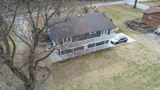 528 W Poplar Avenue, Princeton, IN 47670