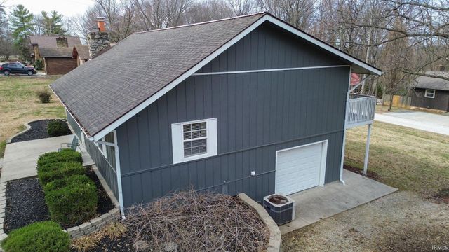 528 W Poplar Avenue, Princeton, IN 47670