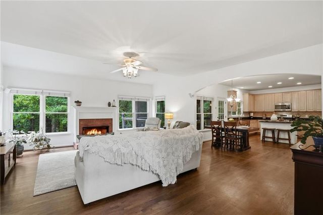 2690 Stonehill Way, Cumming, GA 30041