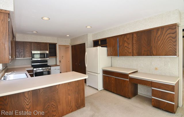 20080 Longridge Court, Northville Township, MI 48167