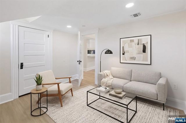 101 Southern Parkway 2, Ridgewood, NJ 07450