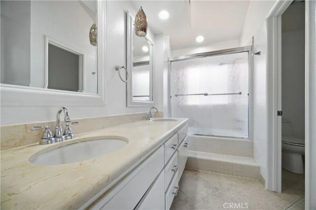 8 Magellan Aisle, Irvine, CA 92620