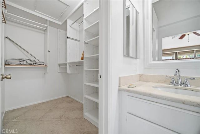 8 Magellan Aisle, Irvine, CA 92620