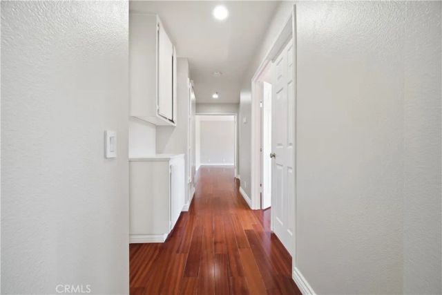 8 Magellan Aisle, Irvine, CA 92620
