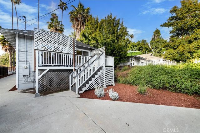 6008 Carlton Way, Los Angeles, CA 90028