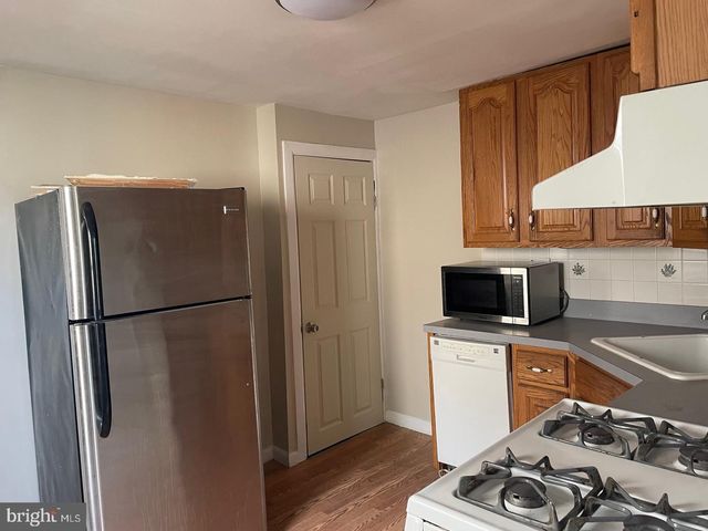 416 WASHINGTON ST, Bristol, PA 19007