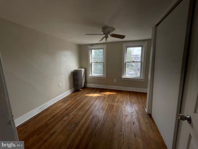 416 WASHINGTON ST, Bristol, PA 19007