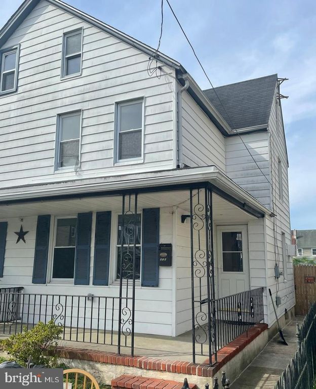 416 WASHINGTON ST, Bristol, PA 19007