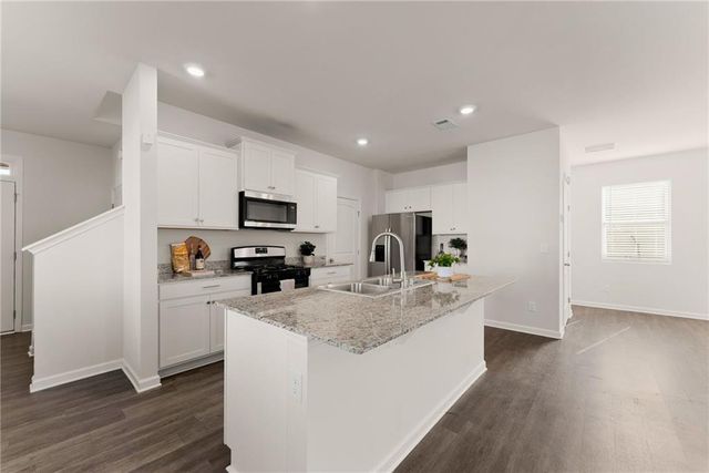 5302 Aster Place, Oakwood, GA 30566