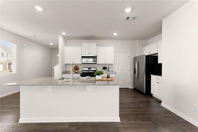 5302 Aster Place, Oakwood, GA 30566