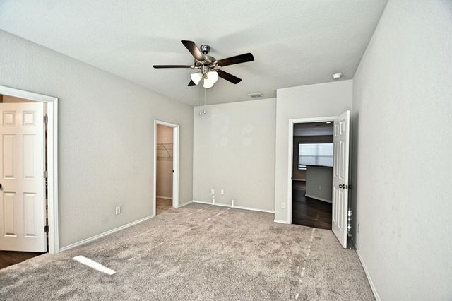 475 Autumn Leaf DR, New Braunfels, TX 78130