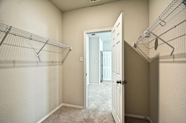 475 Autumn Leaf DR, New Braunfels, TX 78130