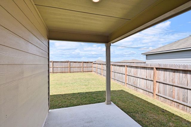 475 Autumn Leaf DR, New Braunfels, TX 78130