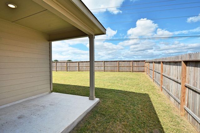 475 Autumn Leaf DR, New Braunfels, TX 78130