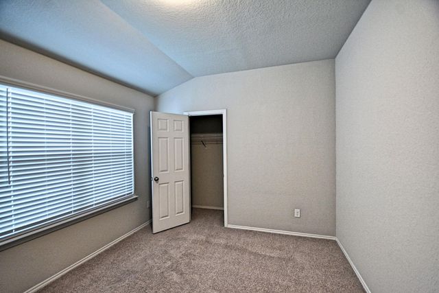 475 Autumn Leaf DR, New Braunfels, TX 78130