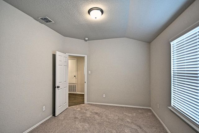 475 Autumn Leaf DR, New Braunfels, TX 78130