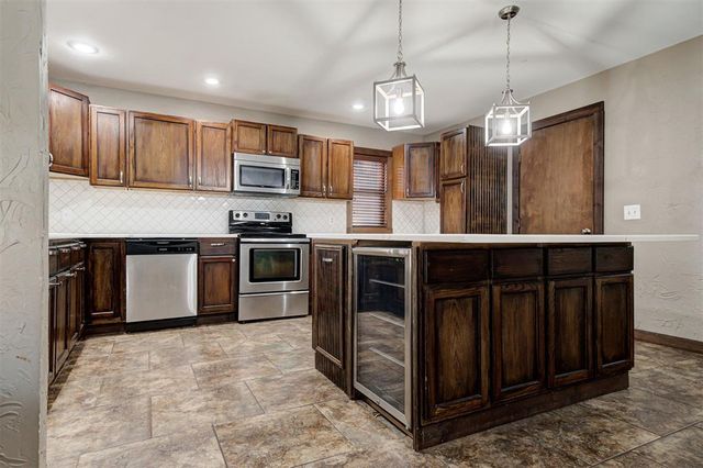 521 Partridge Lane, Edmond, OK 73034