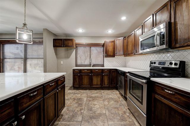 521 Partridge Lane, Edmond, OK 73034