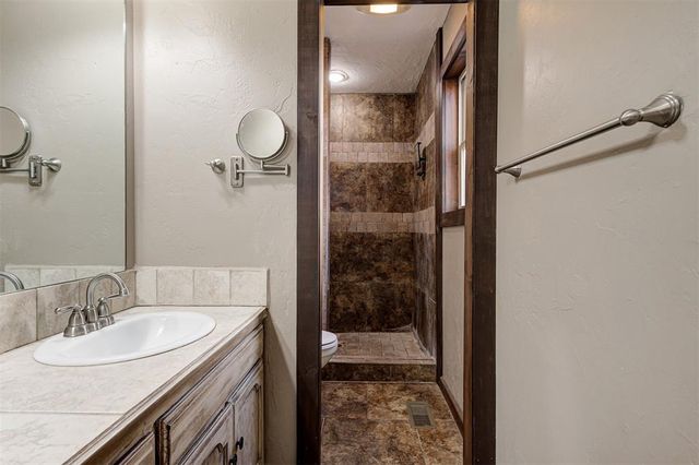521 Partridge Lane, Edmond, OK 73034