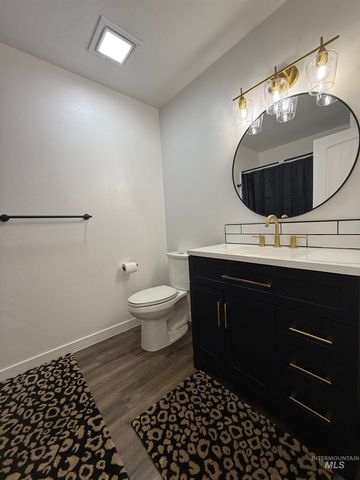 709 Locust, Kimberly, ID 83341
