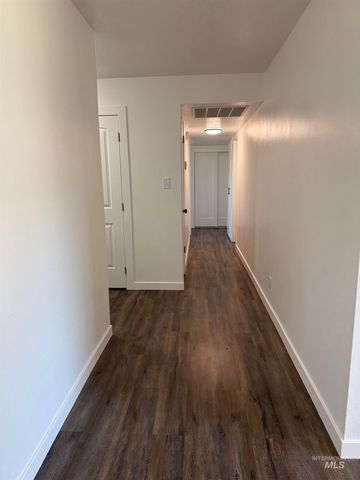 709 Locust, Kimberly, ID 83341
