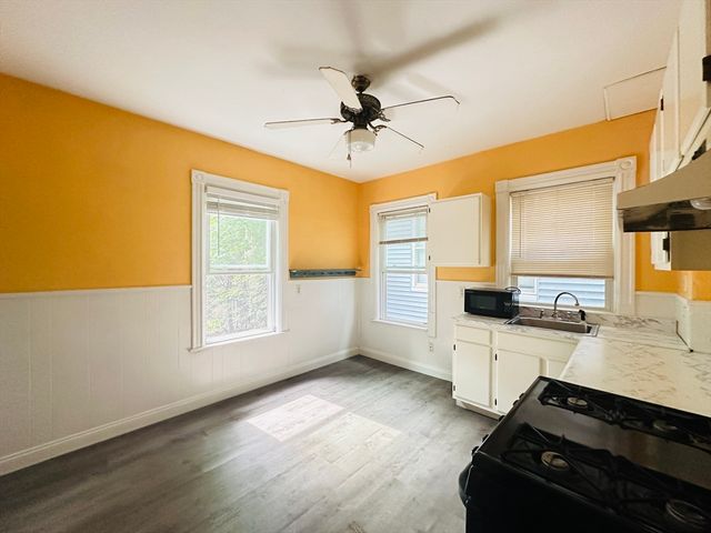 39 Cushman Rd 1, Boston, MA 02135