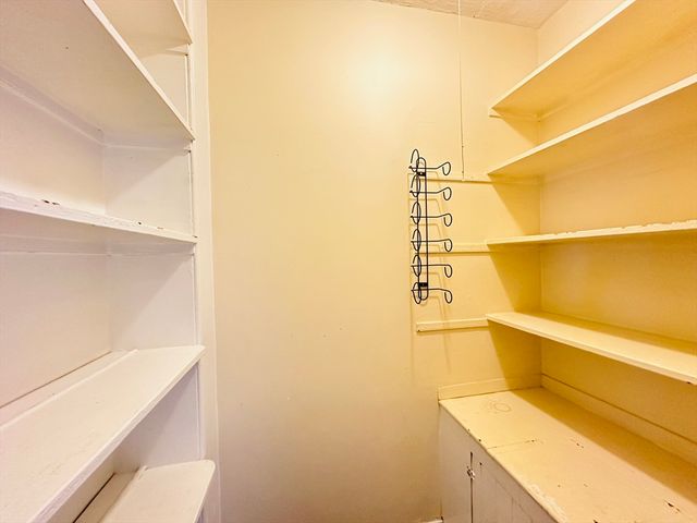 39 Cushman Rd 1, Boston, MA 02135