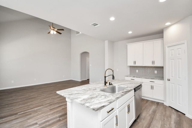 424 Camino Bay Drive, Katy, TX 77493