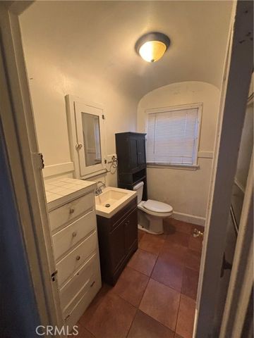 2065 W 65th, Los Angeles, CA 90047