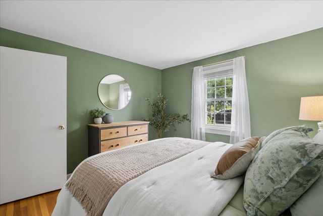 23 Woodwells Garrison Road, Hopkinton, NH 03229